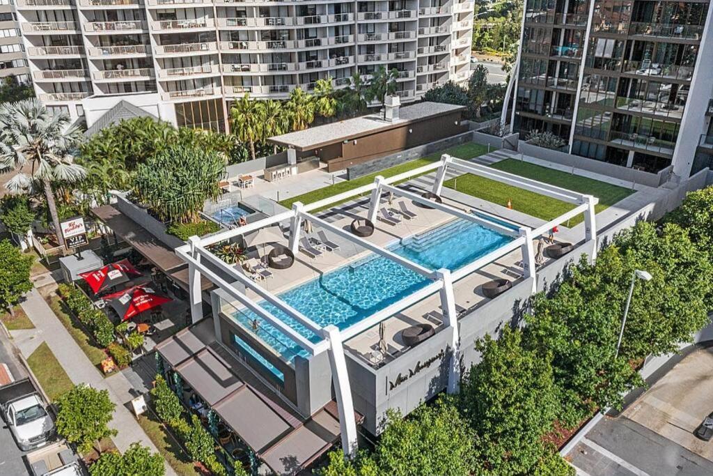 Broadbeach Stunner Modern And Central Gold Coast Kültér fotó
