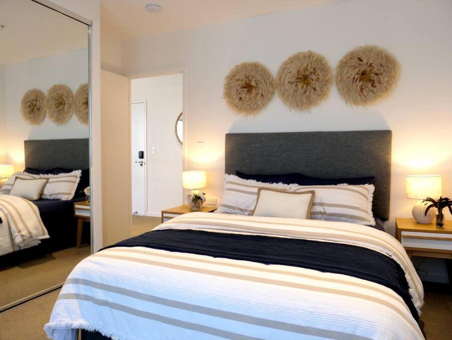 Broadbeach Stunner Modern And Central Gold Coast Kültér fotó